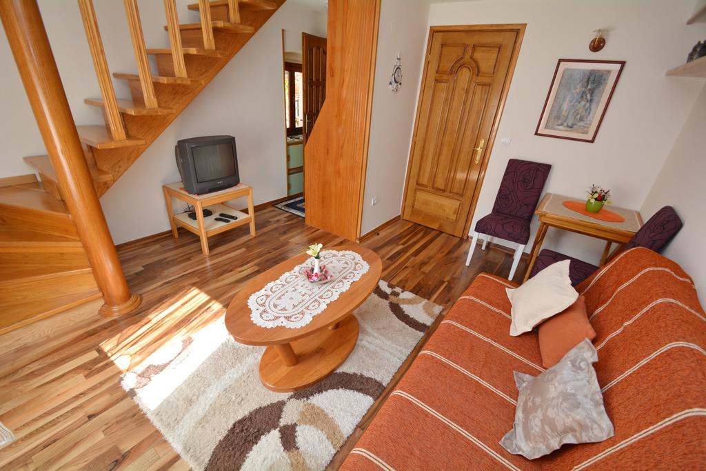 Studios Belvi Kotor Exteriör bild